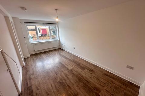 undefined, Maes Mawr, Llanrwst, LL26