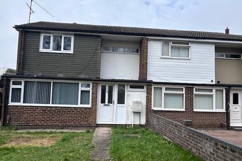 undefined, Julius Gardens, Luton, LU3