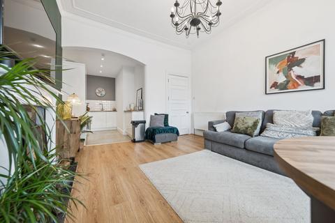 undefined, 31 Carmunnock Road, Flat 2/2, Mount Florida, Glasgow, G44 4TZ