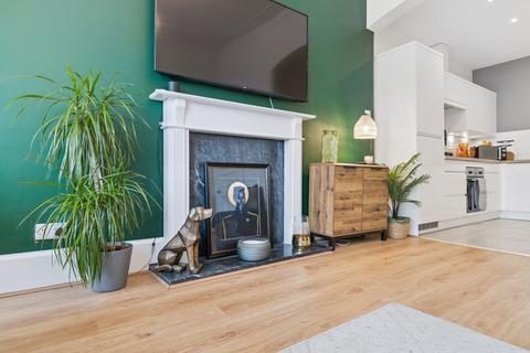 undefined, 31 Carmunnock Road, Flat 2/2, Mount Florida, Glasgow, G44 4TZ
