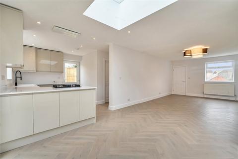 3 bedroom semi-detached house for sale, Chelsfield Lane, Orpington