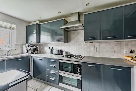 3 bedroom terraced house for sale, Burrage Road, Redhill