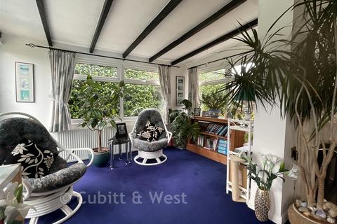 3 bedroom detached bungalow for sale, Lindsey Court, Bognor Regis, West Sussex