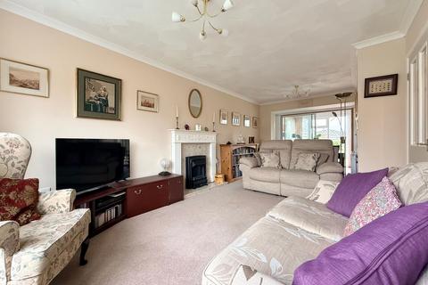 undefined, Laggots Close, Hinton Waldrist, SN7