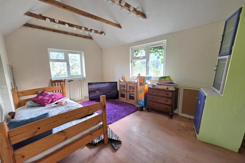 3 bedroom semi-detached house for sale, Sayers Crescent, Brockworth, Gloucester