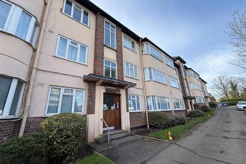 2 bedroom detached house to rent, Cannons Court, Stonegrove, Edgware