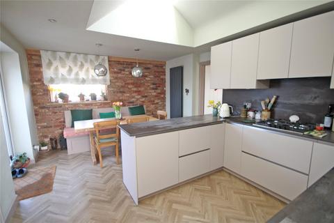 1 bedroom semi-detached house for sale, Well Close, New Milton, Hampshire, BH25