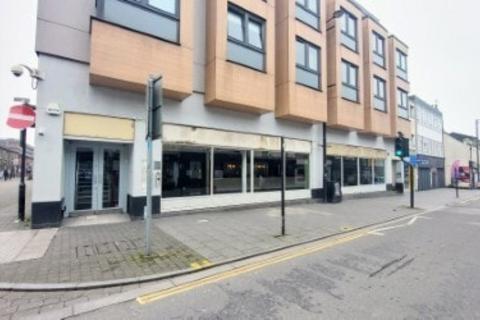 Restaurant to rent, 78-82 High St Brentwood CM14 4AP