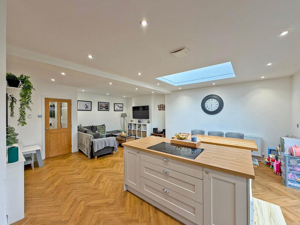 Open-Plan Kitchen Living