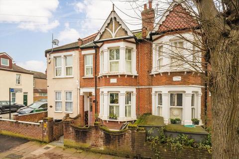 4 bedroom house for sale, Elthorne Park Road, London W7