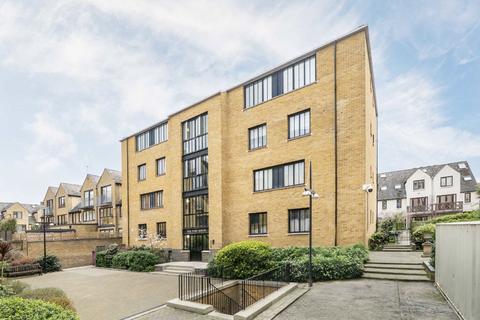 2 bedroom flat for sale, Burrells Wharf Square, London E14