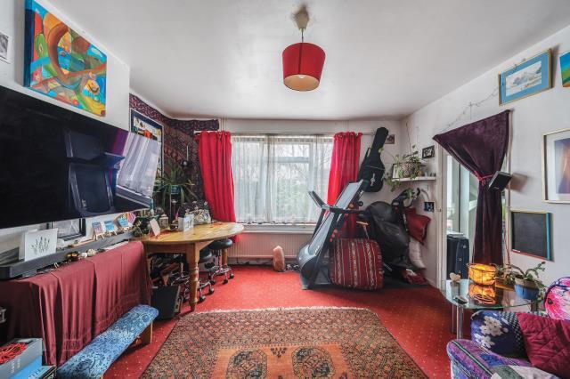 House in Oxford - View 2
