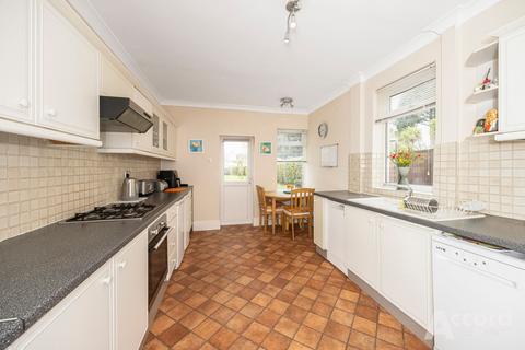 4 bedroom semi-detached house for sale, Mildmay Road, Romford, RM7