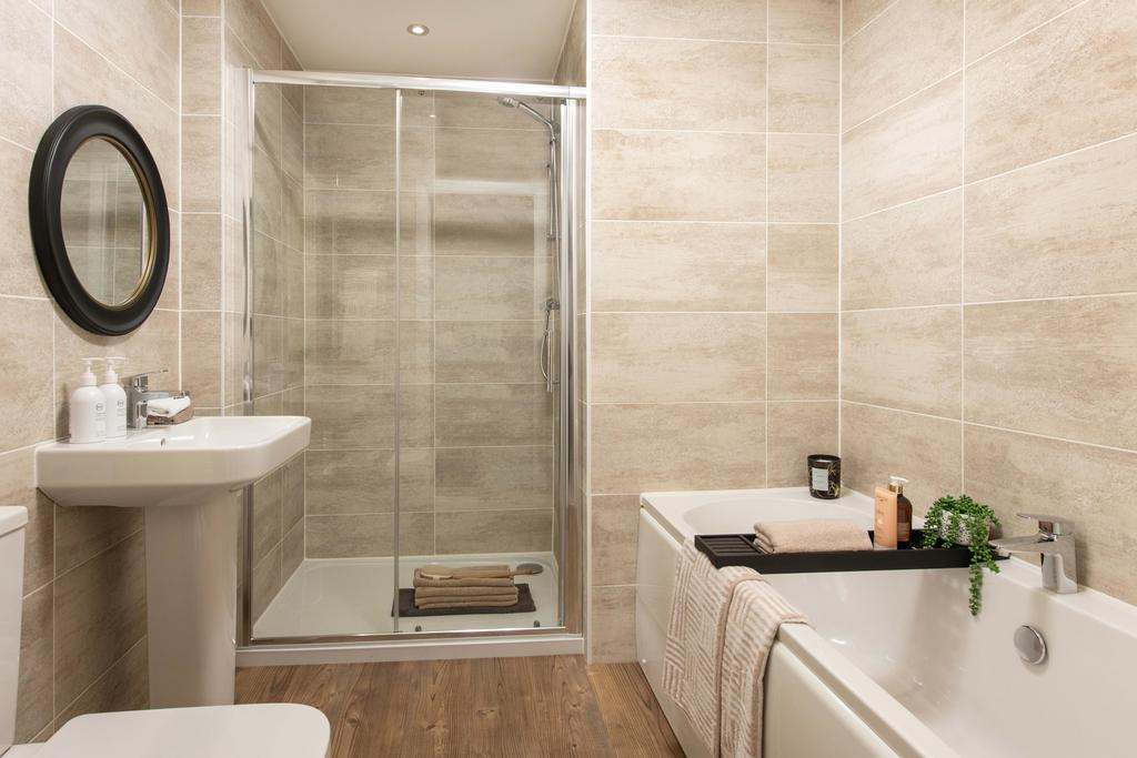 Winstone En Suite