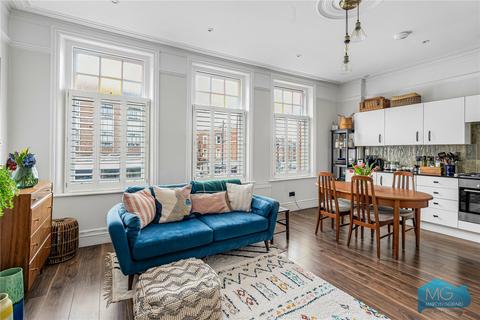 1 bedroom apartment for sale, The Broadway, London, N8