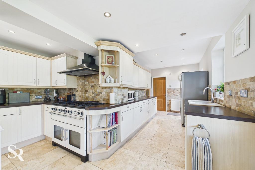 Kitchen / Diner