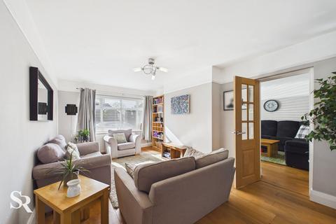 4 bedroom detached house for sale, Eccles Road, Chapel-En-Le-Frith, SK23