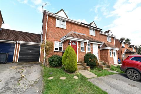 2 bedroom end of terrace house for sale, Conifer Walk, Stevenage