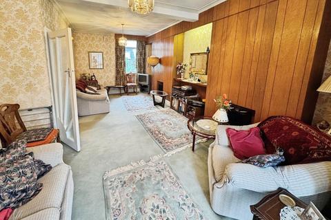 3 bedroom terraced house for sale, Merthyr Road, Pontypridd