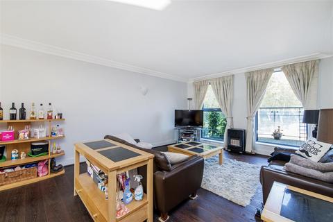 undefined, Chelsea Gate Apartments, 93 Ebury Bridge Road, Chelsea, London, SW1W