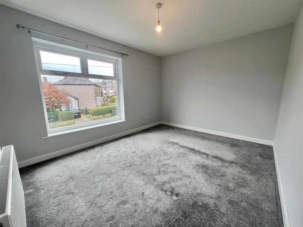 Bramleys Estate Agents - Heatherfield Crescent - M