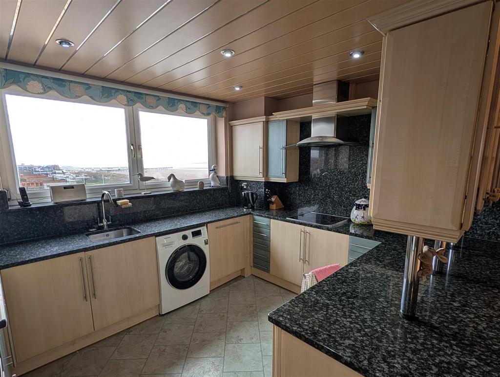 Open plan breakfast kitchen