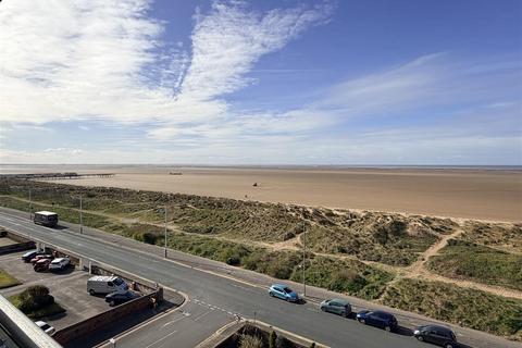 2 bedroom apartment for sale, Royal Beach Court, North Promenade, Lytham St Annes