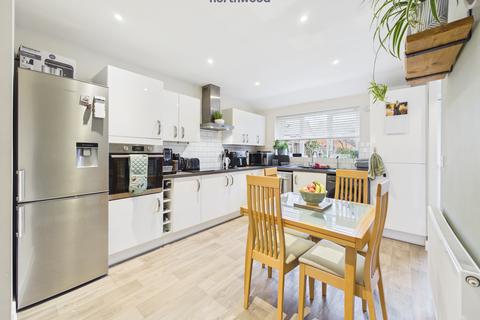 undefined, Moss Wood Court, Wrexham, Wrexham, LL11