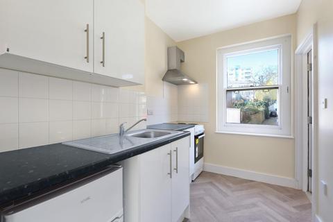 undefined, 35 Dartmouth Road, London