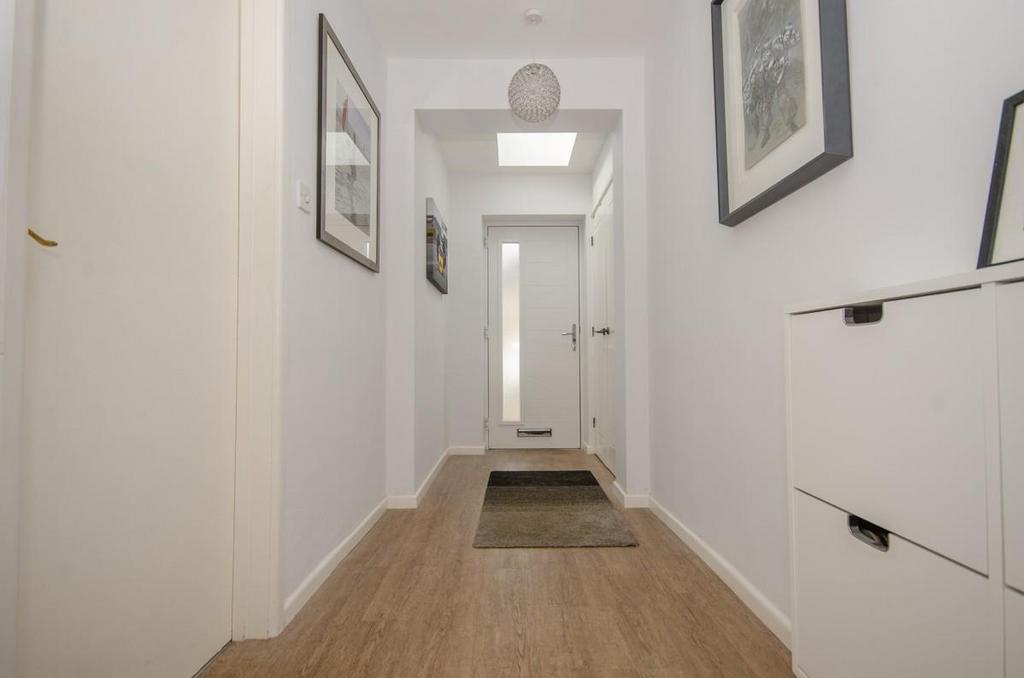 Hallway.jpg