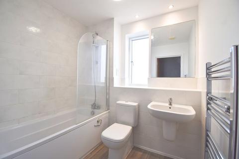 1 bedroom apartment to rent, Green Lane, Shepperton, TW17