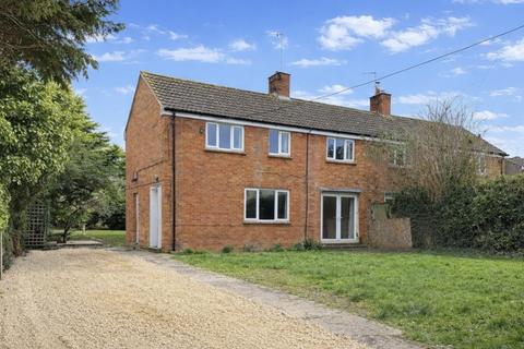 3 bedroom terraced house for sale, West Challow, Wantage