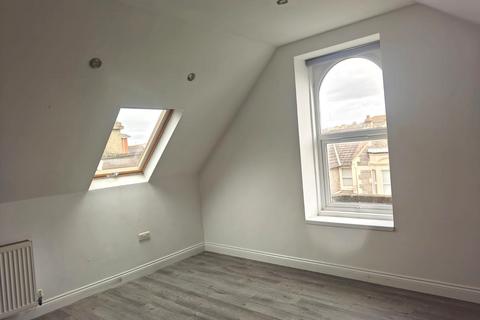 1 bedroom flat to rent, Flat 3, 10 Clifton Road, Weston-super-Mare, Somerset
