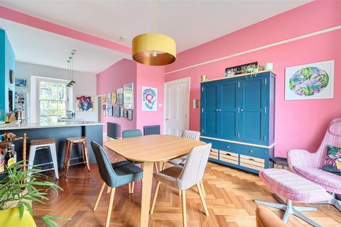 undefined, The Strand, Bideford