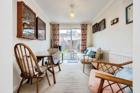 3 bedroom terraced house for sale, Marlborough Road, Bedford, Bedfordshire, MK40