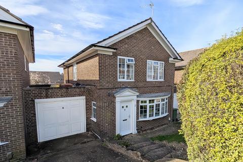 GREENBANKS GARDENS, WALLINGTON. GUIDE PRICE £425,000 - £435,000.