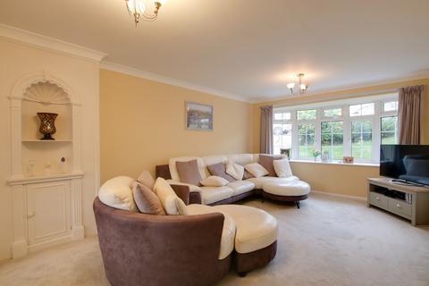 undefined, GREENBANKS GARDENS, WALLINGTON. GUIDE PRICE £425,000 - £435,000.