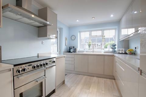 undefined, GREENBANKS GARDENS, WALLINGTON. GUIDE PRICE £425,000 - £435,000.