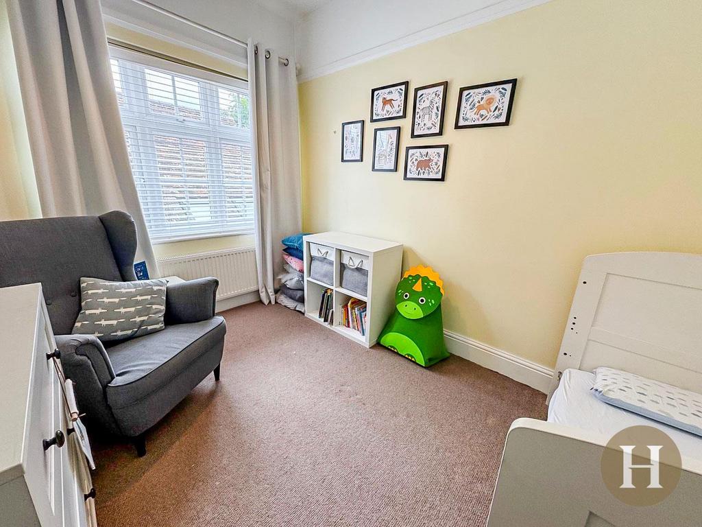 Hadleigh Estate Agents-2.jpg