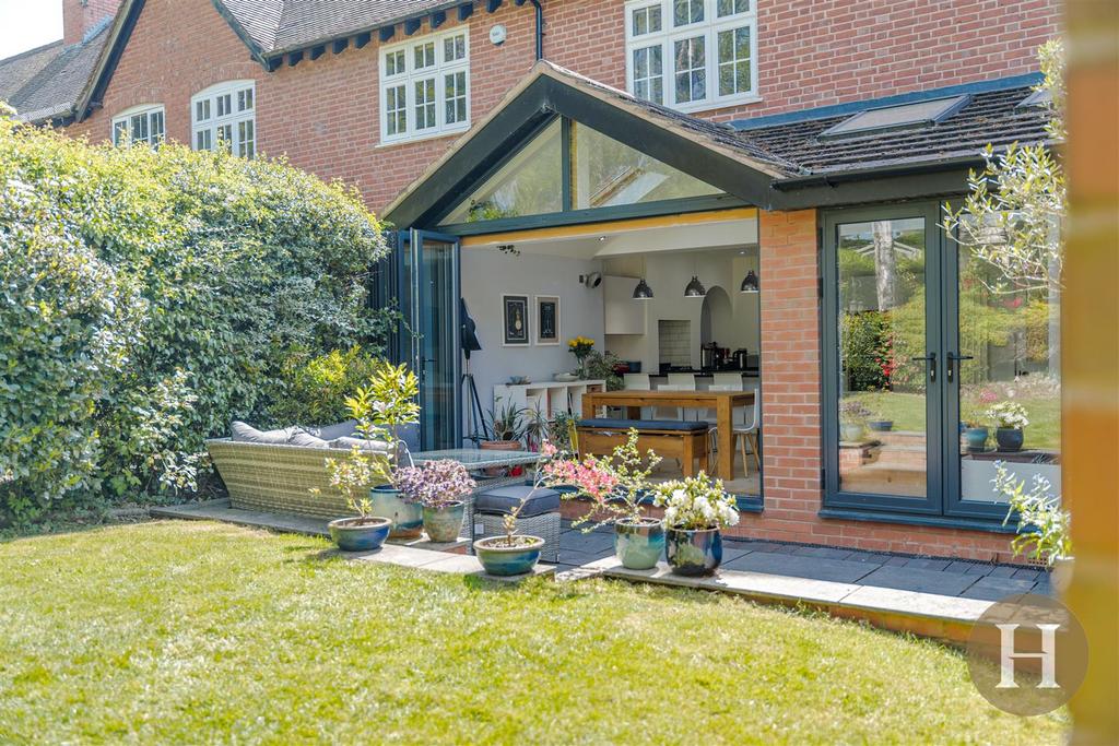 Hadleigh Estate Agents-46.jpg
