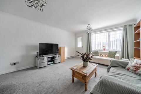 2 bedroom end of terrace house for sale, Dorcas Close, Hampshire PO7