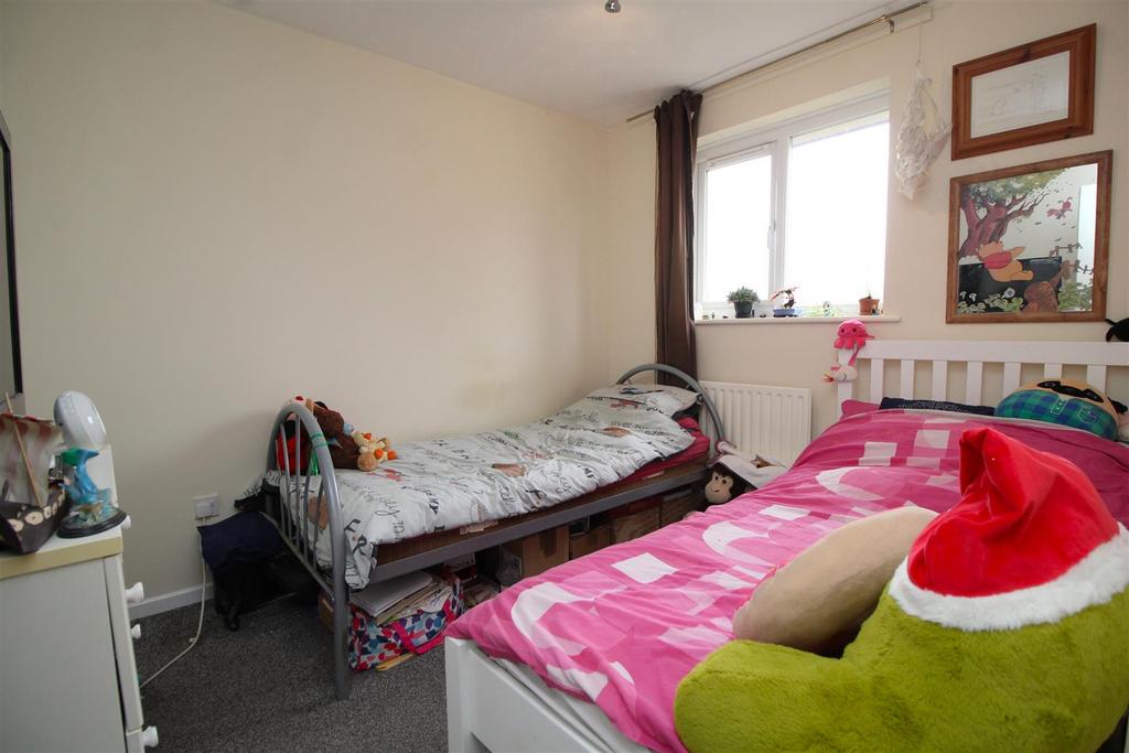 Bedroom 2 .JPG