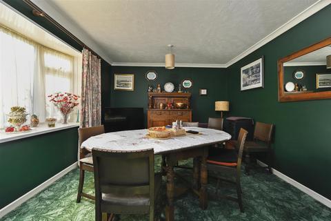 4 bedroom house for sale, Fryatts Way, Bexhill-On-Sea