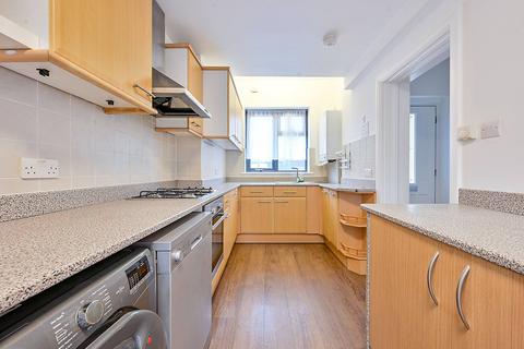 Gunnersbury Lane, Gunnersbury, London, W3