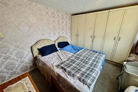 2 bedroom semi-detached bungalow for sale, Overdale, Eastfield, Scarborough