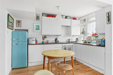 3 bedroom apartment to rent, Old Market Square, London, E2