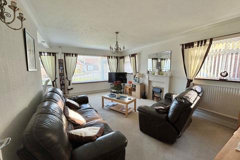 3 bedroom detached bungalow for sale, Alfriston Close, Bexhill on Sea TN39
