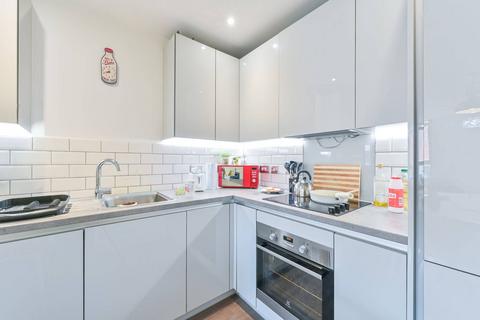 2 bedroom flat to rent, Yeoman Street, Deptford, London, SE8