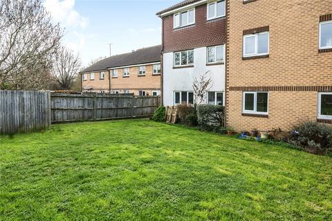 undefined, Shaw Drive, Walton-On-Thames, KT12
