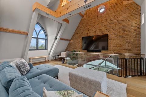 2 bedroom penthouse for sale, Station Road, Teddington, TW11